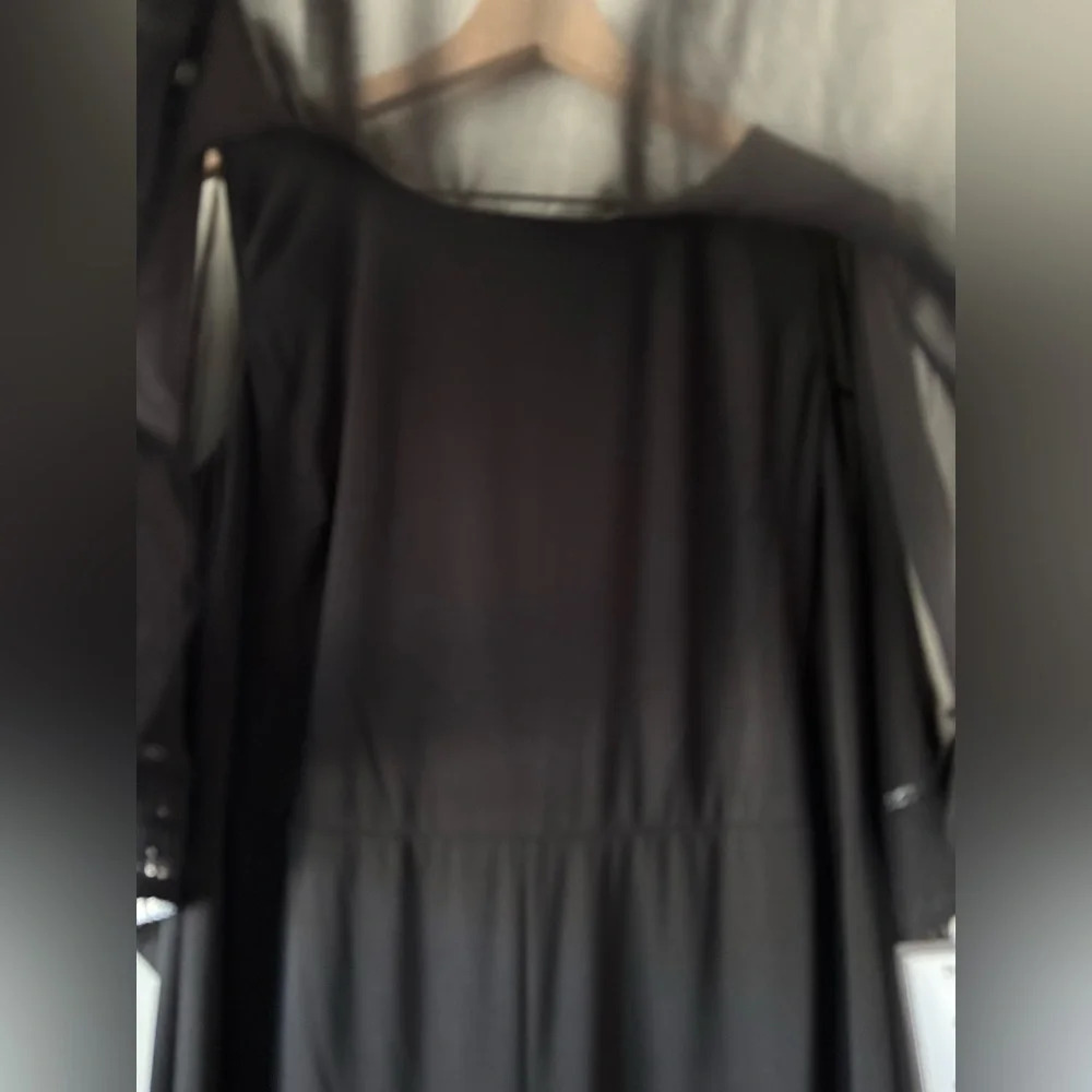 SLNY Women's Chiffon Metallic Jumpsuit 10P - Picture 8 of 12
